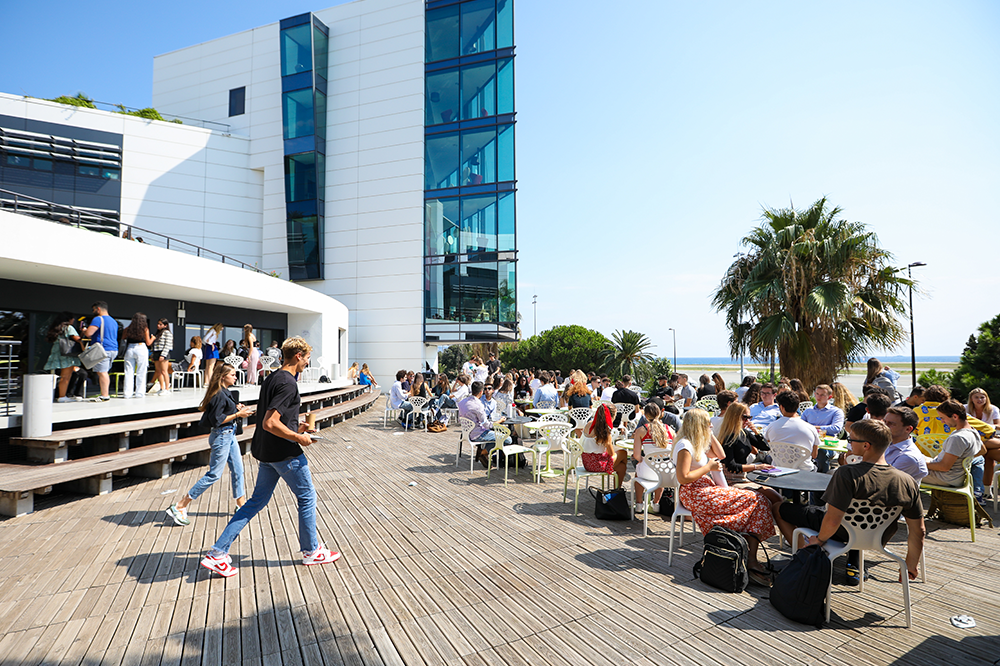 Campus Jean Arnault  EDHEC BUSINESS SCHOOL