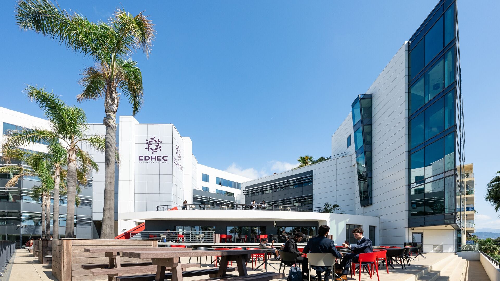 Terrasse du campus de Nice